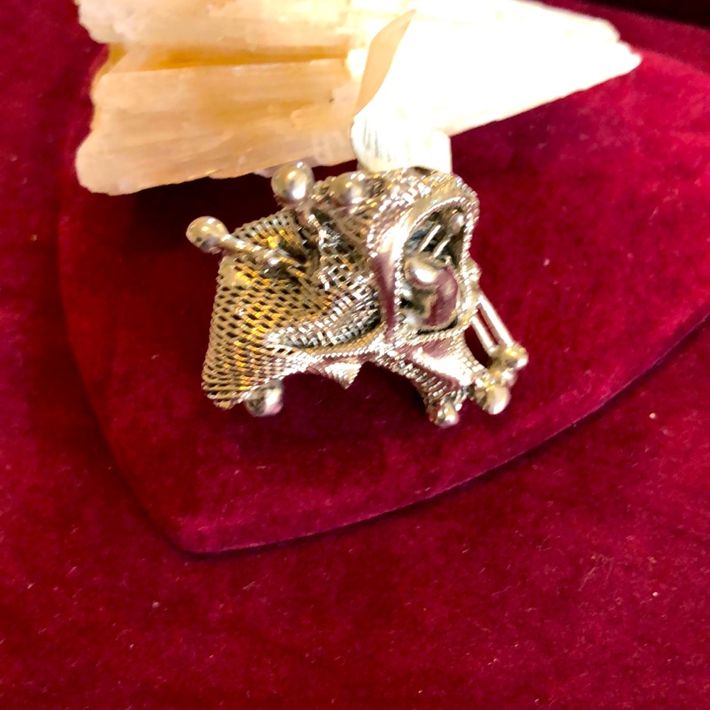 💫🌏One of a Kind!!! Beautiful eclectic ring!